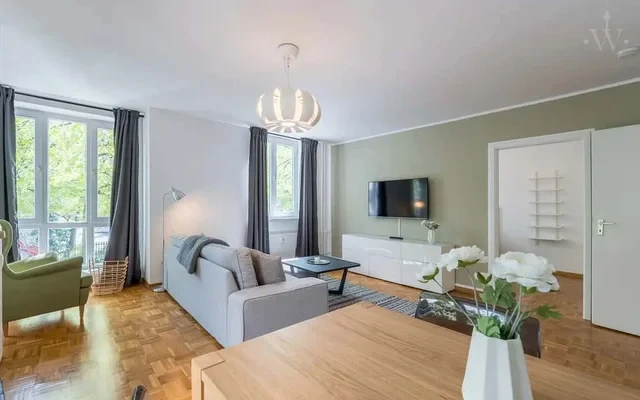 Exklusive 3-Zimmer-Wohnung unweit des Bergmannkiez 3