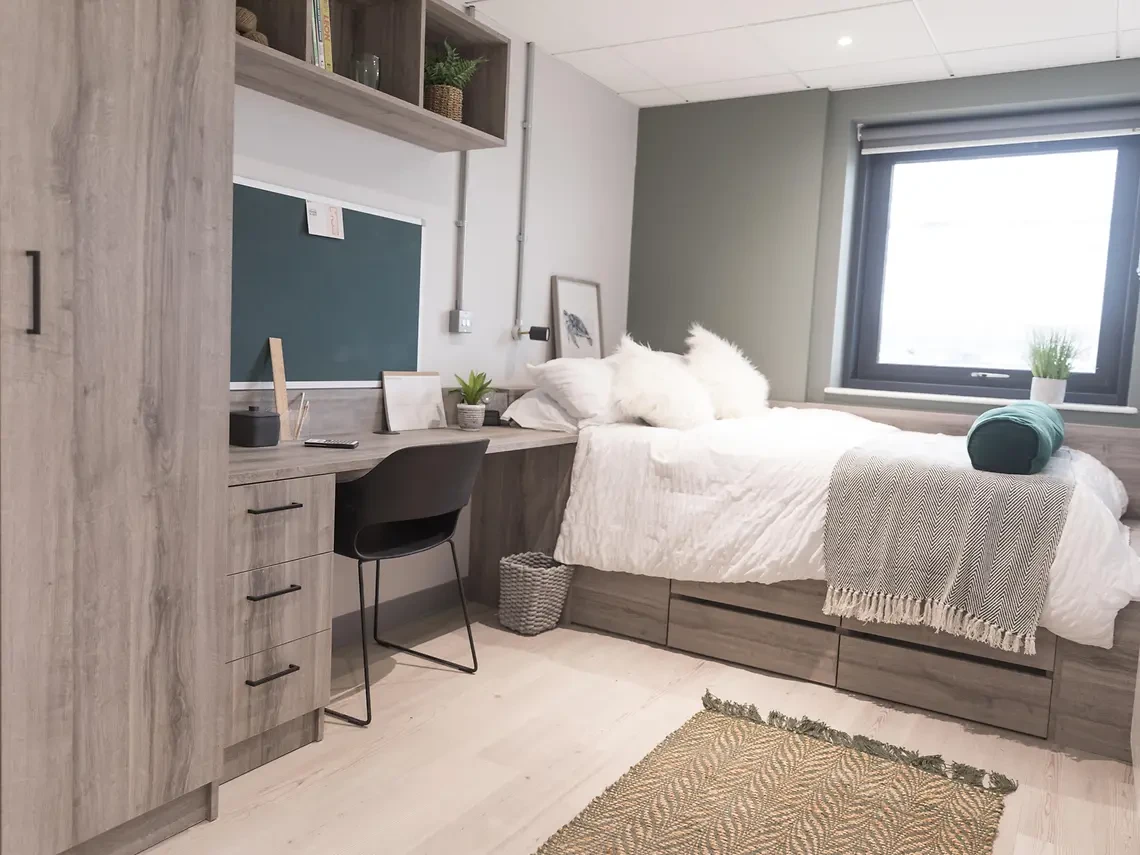 Deluxe En-suite (Water Facing)