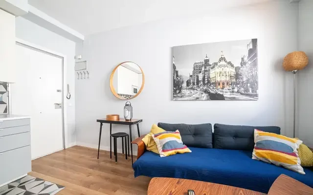 apartment in Malasaña and the University area (Central Madrid) 4