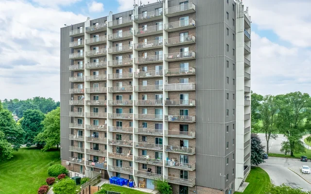 520-560 Mornington Avenue 0