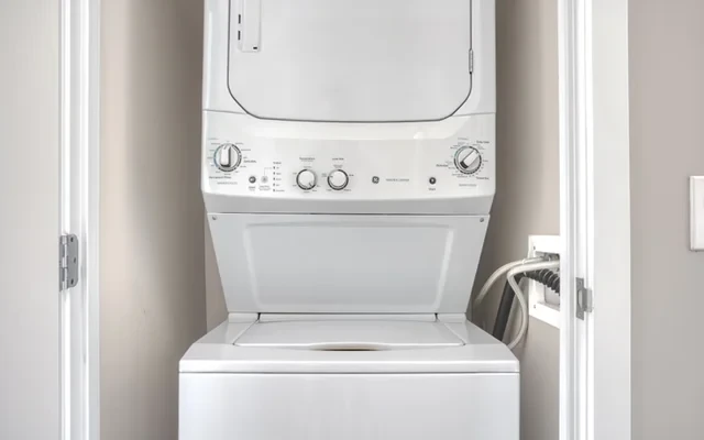 Avalon North Station 2