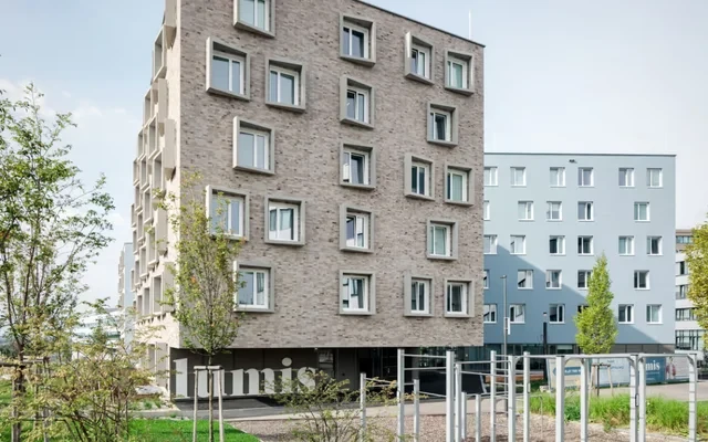 Lumis Vienna 3
