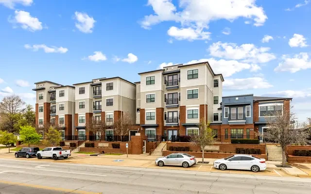 Midtown Urban Student Housing 4
