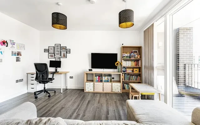 LH-Hyett Court - London student accommodation