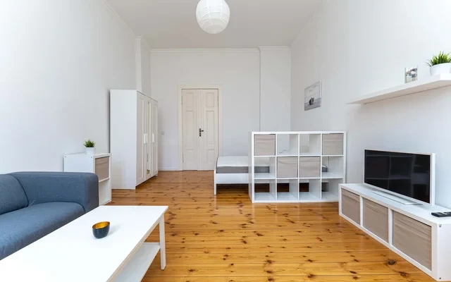 Studio Apartment 1