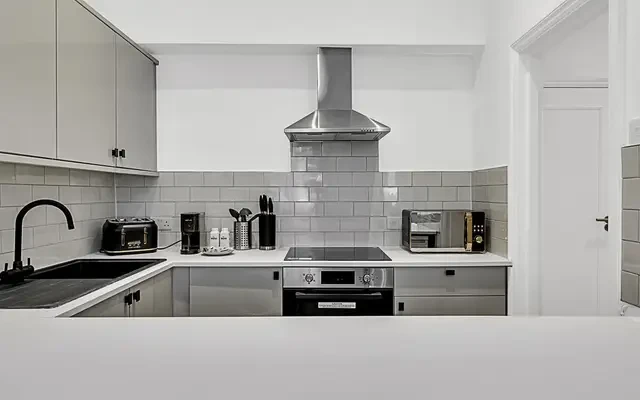 Norfolk Place 12276# 3