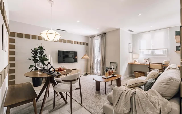 Pindo - 2 bedrooms and balcony in Vila de Gracia 0
