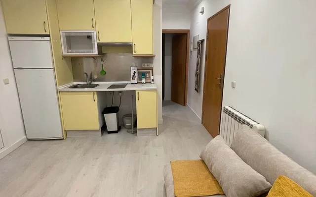 Apartamento en Calle de Eguilaz, Madrid 2
