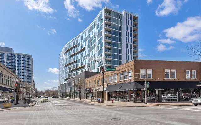 Albion Evanston 0