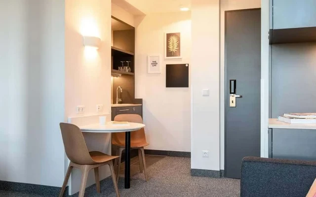 Secondary for two people 1