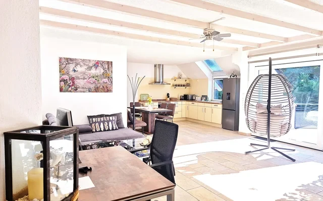 Wohnung mit 2 Schlafzimmer 0