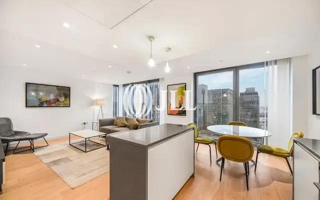 Landmark Pinnacle, London E14 4