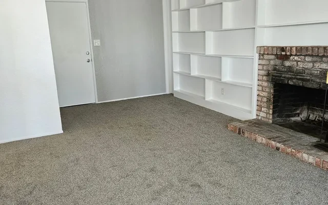 12 Sharon Drive 3