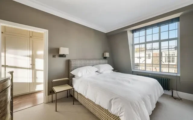 Meriden Court, Chelsea Manor Street, London, SW3 3TT 3