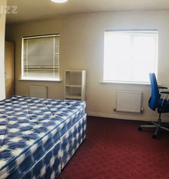 Entire Place·4B4B···117 Signet Square