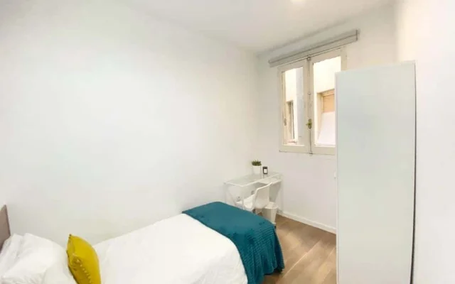 Comodo appartamento in Calle Valencia 1