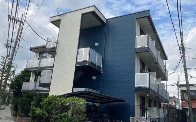 レオパレスラポールⅠ 0