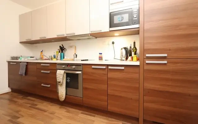 apartment in Limehouse 2