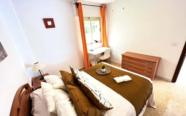 Carrer Jose Ballester Valencia 46022 Spain 0