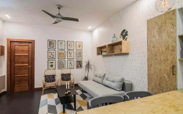 HERMOSO PISO EN MALASAÑA 0