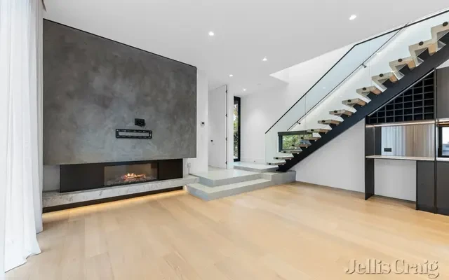1/21 Wilfred Road, Ivanhoe East 2
