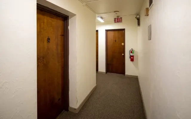 Negley Court Apartments 1