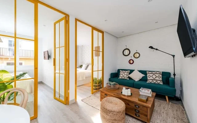 2 bedrooms 1 bathroom furnished - Salamanca - Modern & in downtown area 0