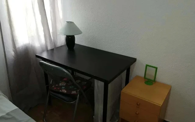 Structure in : Hacienda de Pavones 43 | Habitacion 1 Madrid, Spain 3