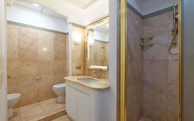 Galleria Luxury 4