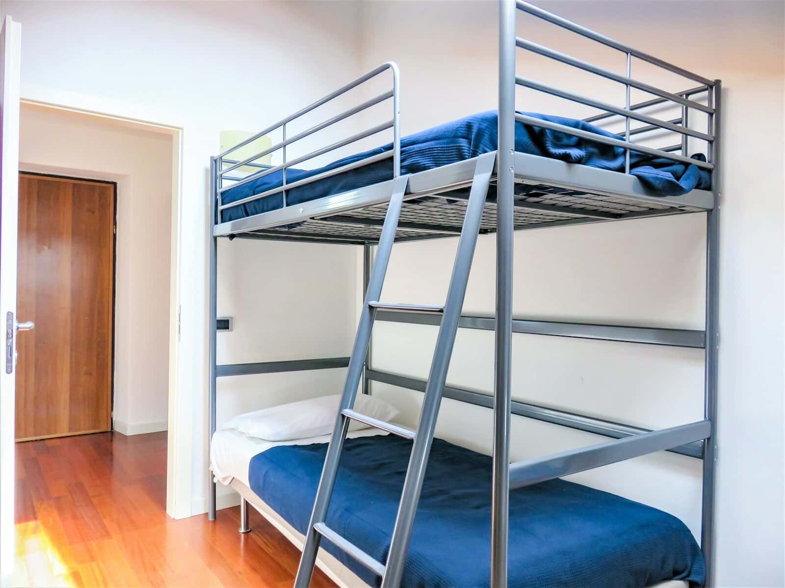 2  rooms  - apartment for 5