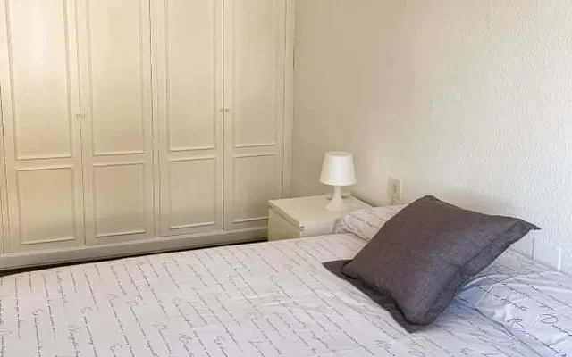 Piso de 4 habitaciones en Quatre Carreres 4