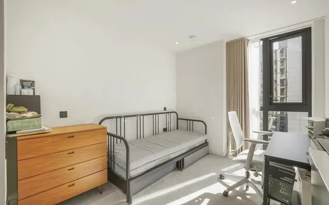 LH-Emery Way - London student accommodation