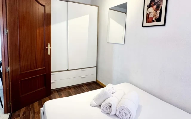 Apartamento en Calle de los Geranios, Madrid 4