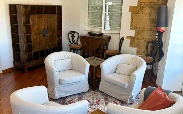 2-bedroom apartment in Arroios, Lisbon 0