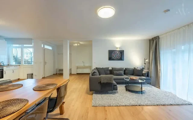 4-Zimmer mit grosszugigem Wohnbereich 1