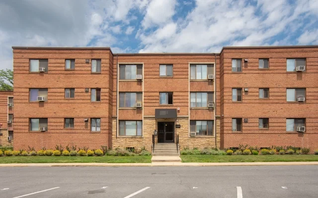 Chillum Terrace Apartments 4