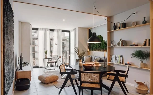 Aneto - 3 bedrooms in Eixample Esquerra 0