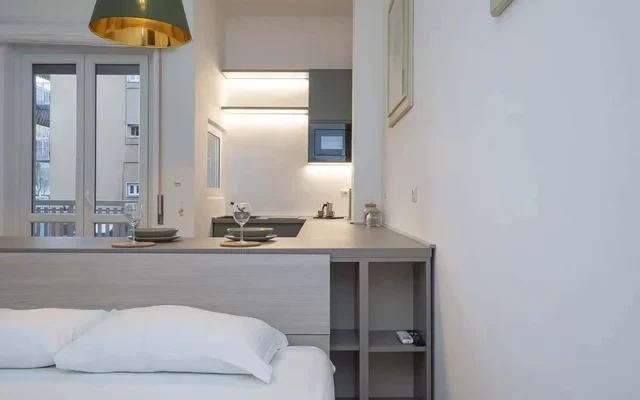 Rinnovato monolocale in zona Navigli 0