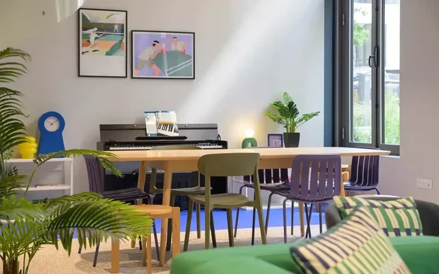 Paris - Saint-Denis - Universeine 4