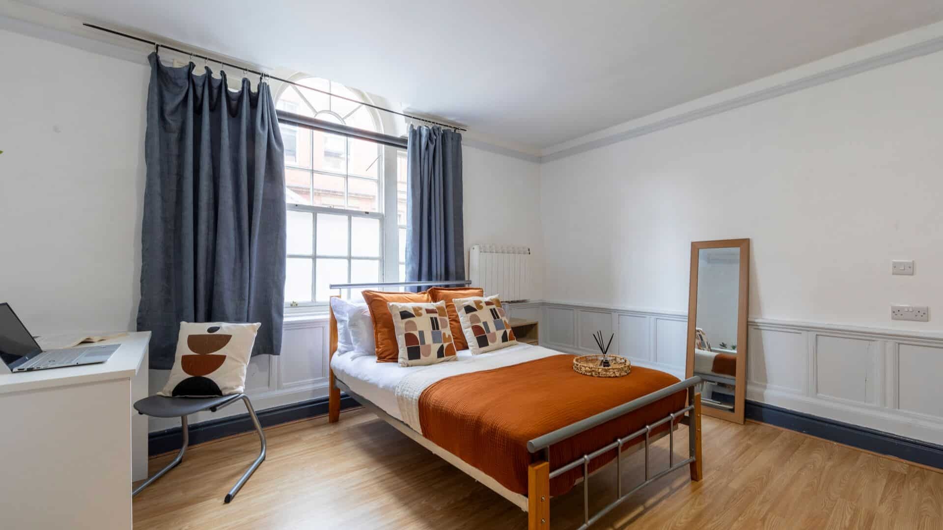 Platinum Non Ensuite