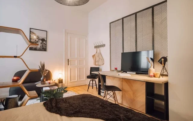 Escalo - Studio and terrace in Wilmersdorf 2