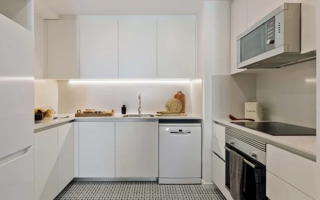Eboli - 3 bedrooms, balcony and terrace in Ciutat Vella 3