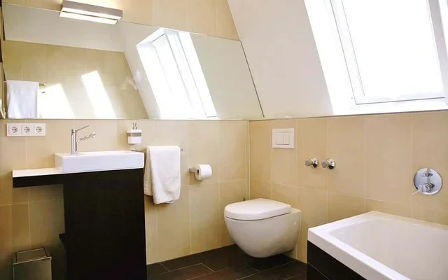 Best Westend: Full-Serviced Elegant Penthouse-Apartement between Park and City Center 2