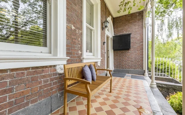 29 Drummond St 1