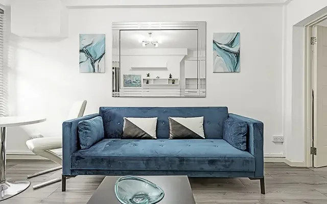Martlett Court 4