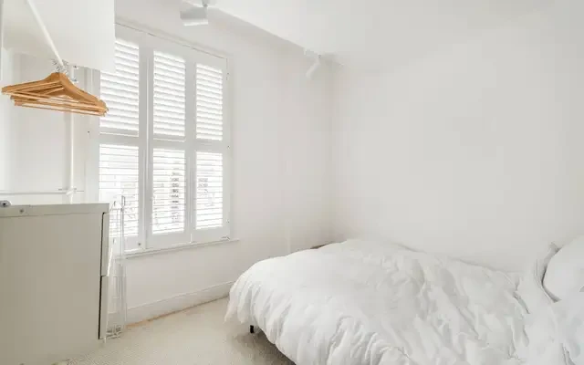 Oxford Gardens, North Kensington, W10 4