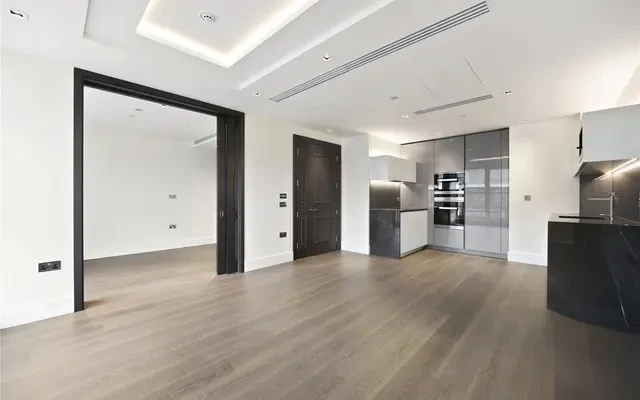 Radnor Terrace London W14 0