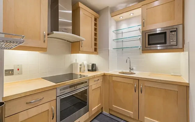 Portman Mansions, Chiltern Street, London, W1U 6NX 4
