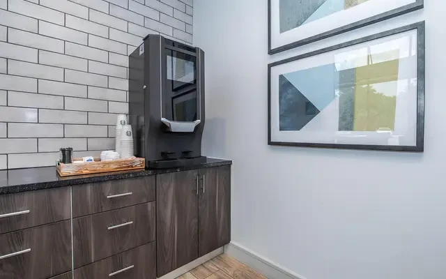 Vibe Med Center - Houston student accommodation - Coffee Bar
