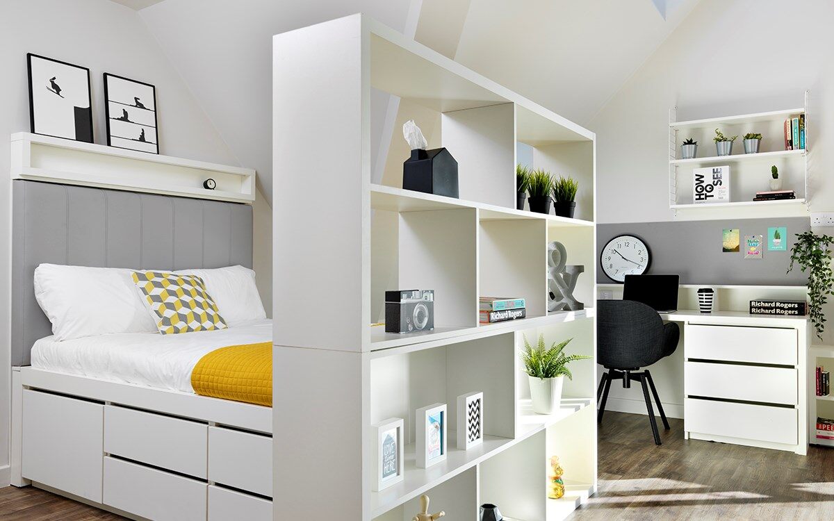 Pitman Twin Studio Single